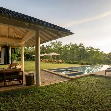 Stafford Bungalow - Exclusive Luxury Within A Private Tea Estate-2
